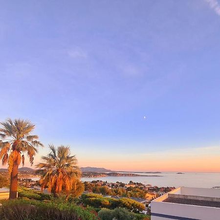 Magnifique Appartement Vue Mer - Grande Terrasse Et Piscine Bandol Esterno foto