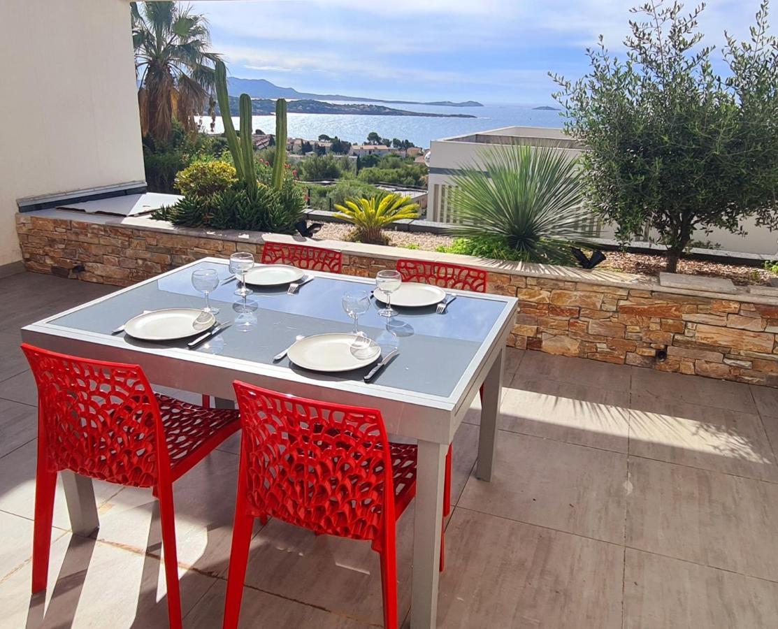 Magnifique Appartement Vue Mer - Grande Terrasse Et Piscine Bandol Esterno foto