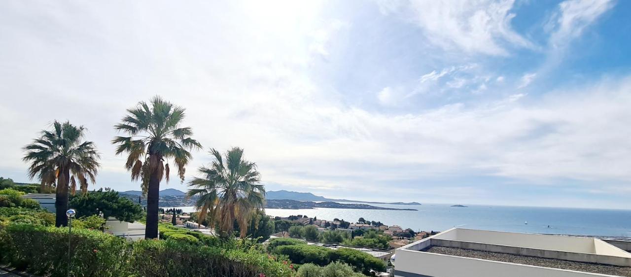 Magnifique Appartement Vue Mer - Grande Terrasse Et Piscine Bandol Esterno foto