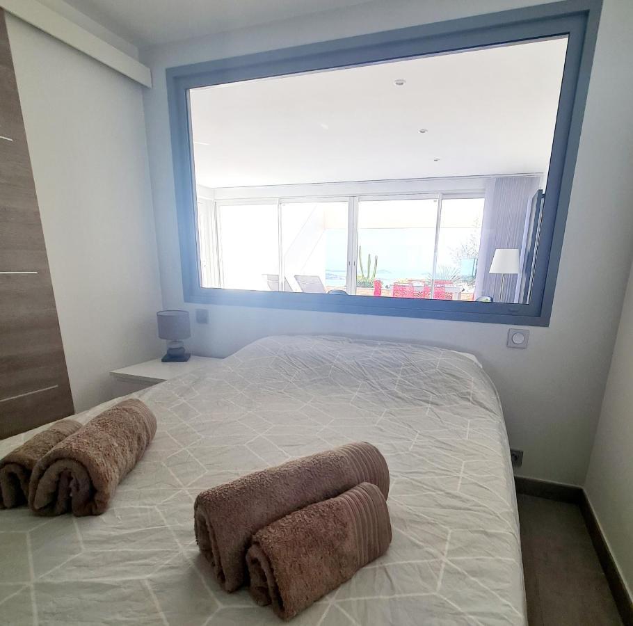 Magnifique Appartement Vue Mer - Grande Terrasse Et Piscine Bandol Esterno foto