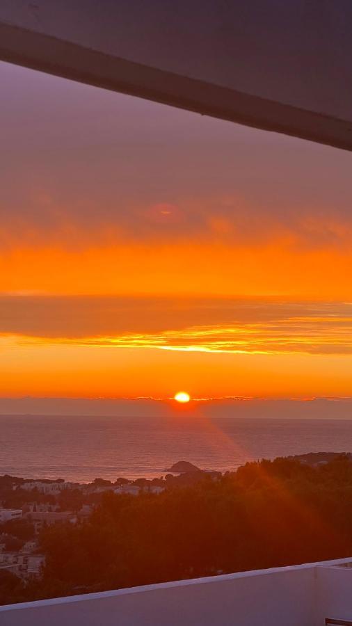 Magnifique Appartement Vue Mer - Grande Terrasse Et Piscine Bandol Esterno foto